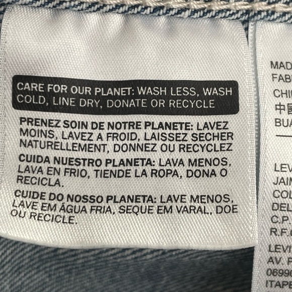 Levi’s Young Crop Trucker Denim Vest Sz M - Picture 10 of 11